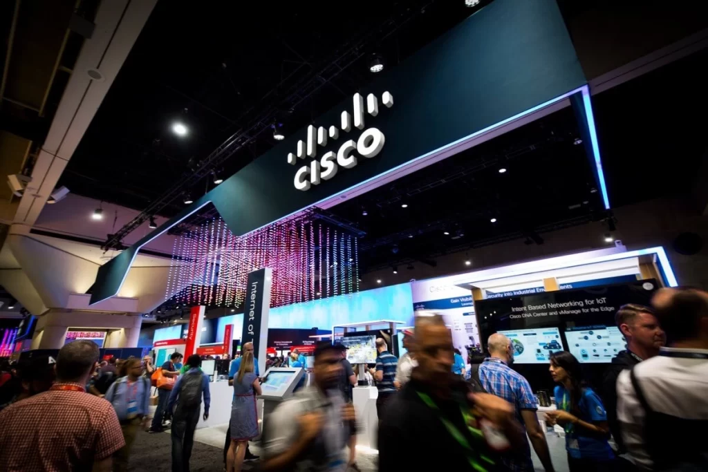 Screamin' Streamin': Cisco Sets Record with 800Gbps Transatlantic Cable Test